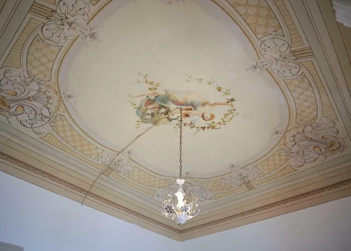 Costabella 아파트 체팔루